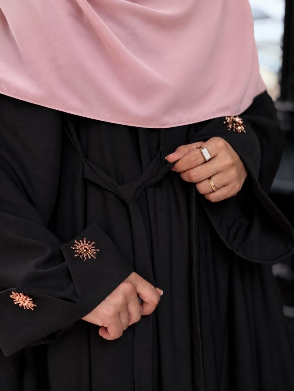 حجاب استبرق قطعة من القمر